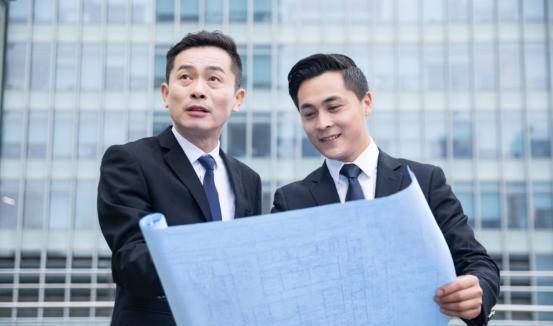 為何窮人很在意穿著,而富人卻 滿不在乎 背后原因很真實(shí)